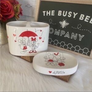 Disney Mickey Minnie Love Valentine’s Bathroom Accessories